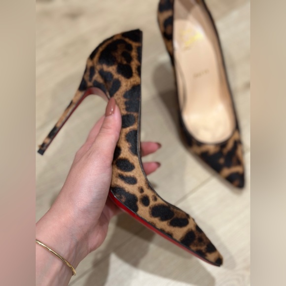 Christian Louboutin Shoes - Christian Louboutin decolette in 100 heel size 38.